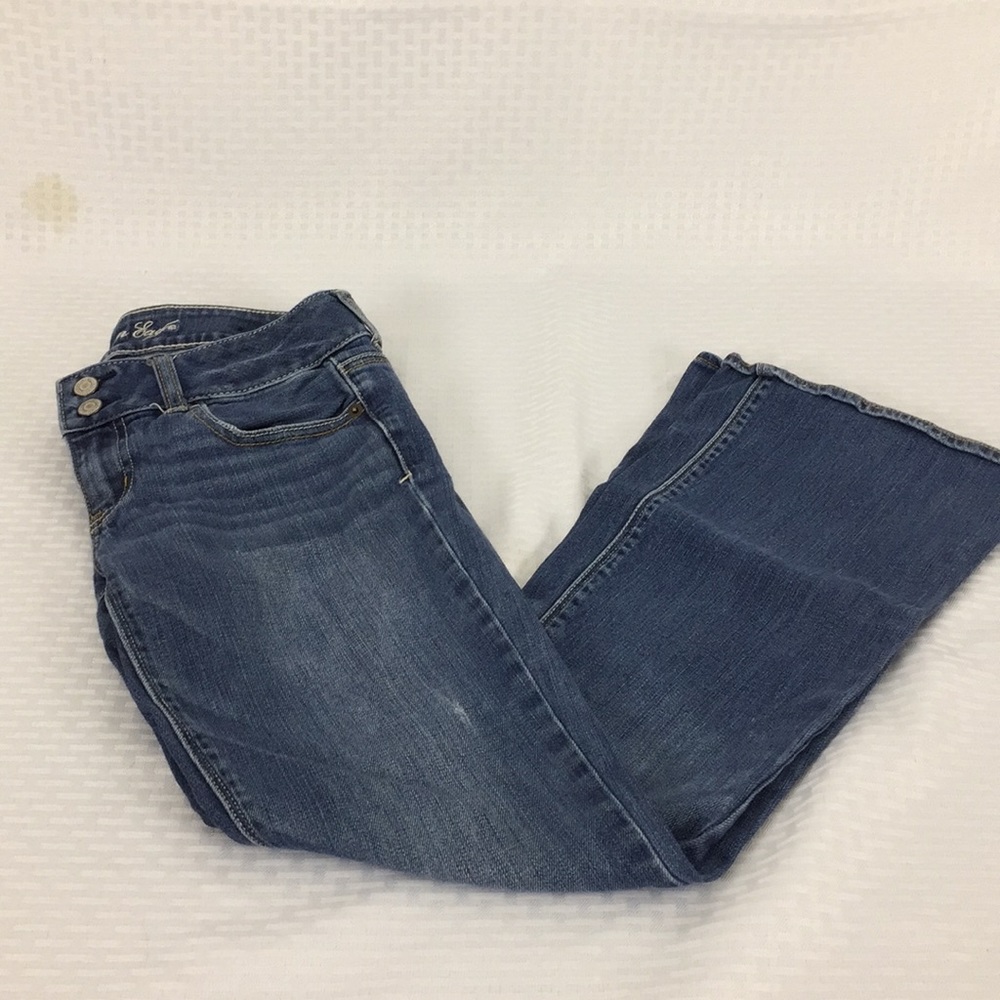 Women’s American Eagle size 4 stretch artist jeans